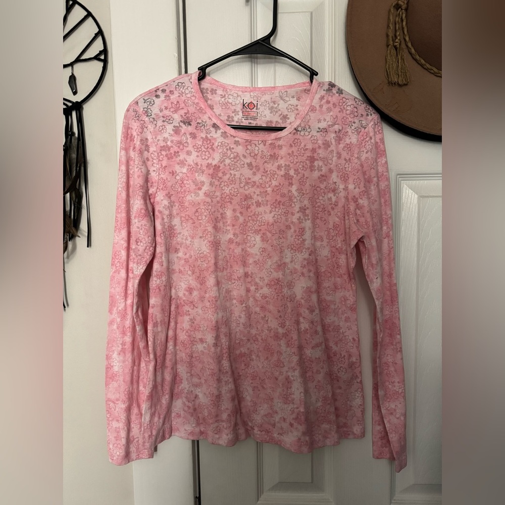 Koi under scrub top.